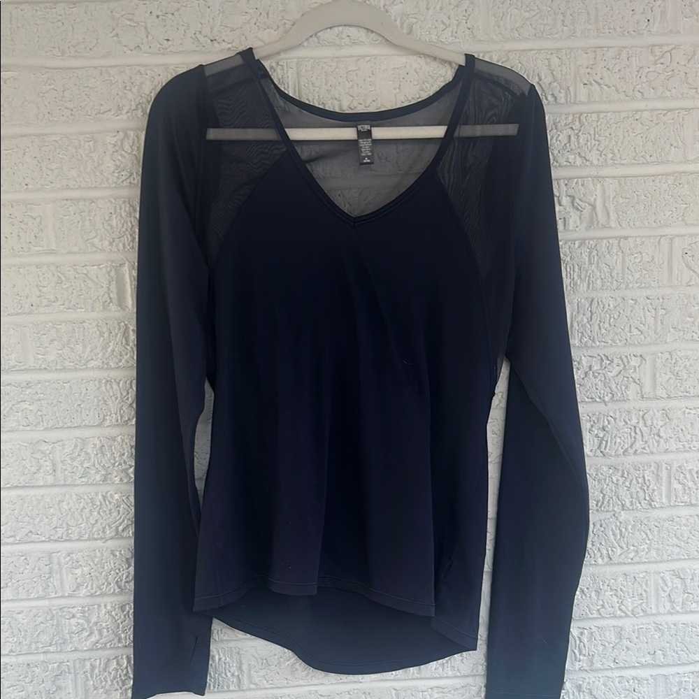 Navy workout top